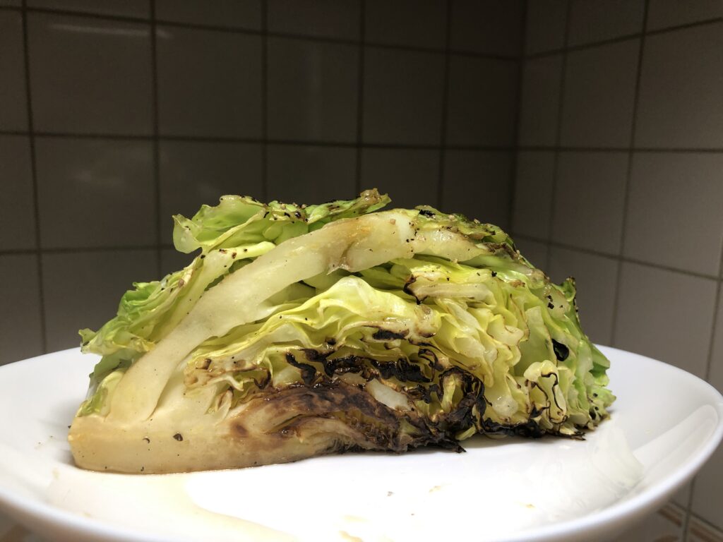 春キャベツのペペロンチーノ風蒸し焼き Shiori S Diner