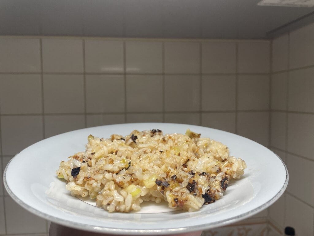 肉骨茶の残り汁で作った炒め飯